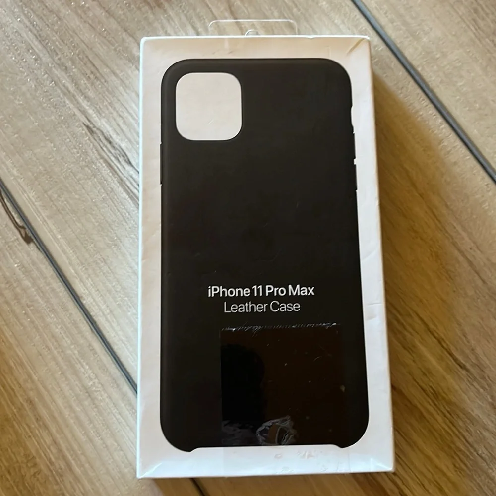 iPhone 11 Pro Max Leather Case Black-Natural Leather-Apple